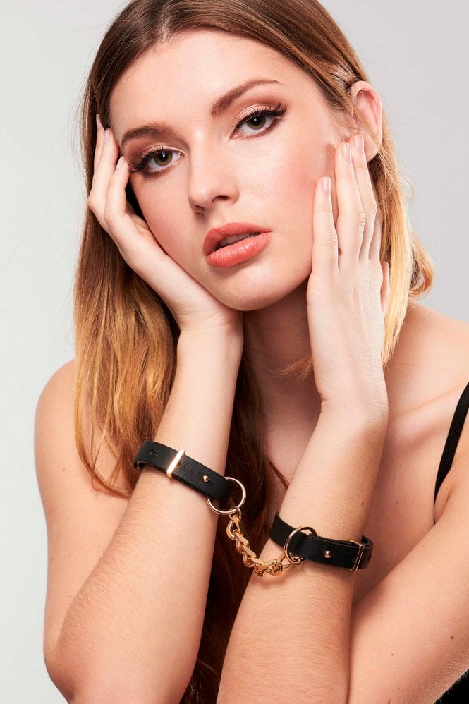 Bijoux Indiscrets Maze Thin Leather Handcuffs